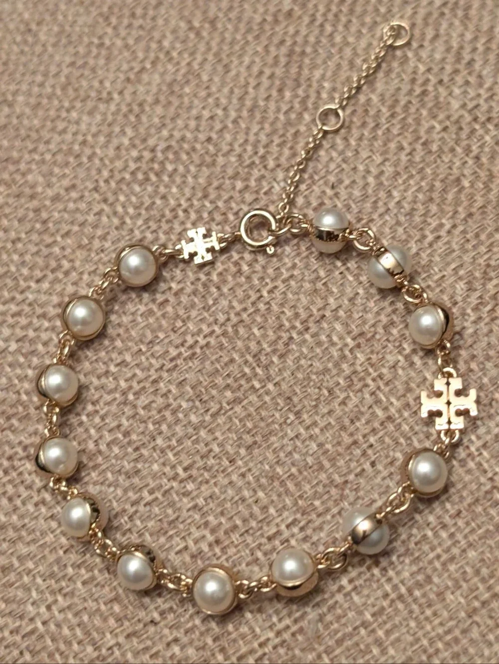 Tory Burch MOONDANCE PEARL BRACELET